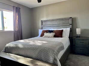 4 bedrooms, iron/ironing board, free WiFi, bed sheets