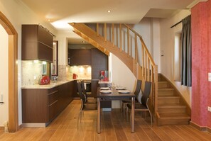 Fridge, microwave, oven, stovetop - Luxury VIP Villa Krinea in Lefkada (Lefkada)