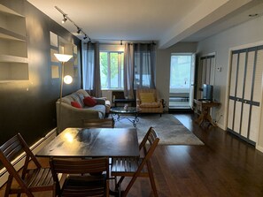 Télévision, espaces bureaux