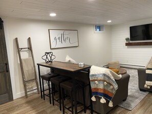 Interior - Modern Farmhouse Vacation Home (Madison)