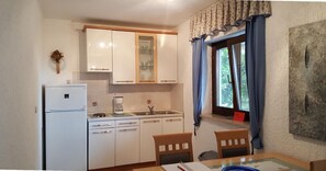 ثلاجة، محمصة خبز