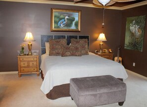 1 habitación, escritorio, wifi y ropa de cama 