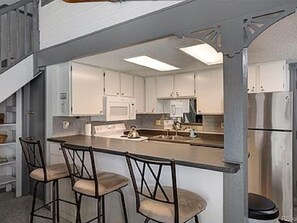 微波炉、烤箱、炉灶、洗碗机