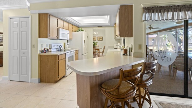 Private kitchen - Paula`s Palm Paradise (Cape Coral)