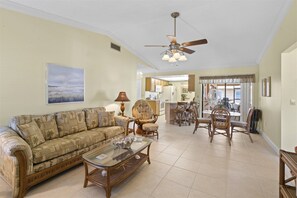 House (Paula`s Palm Paradise) | Living room - Paula`s Palm Paradise (Cape Coral)