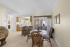 House (Paula`s Palm Paradise) | Living room - Paula`s Palm Paradise (Cape Coral)