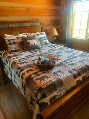 3 bedrooms, iron/ironing board, travel cot, free WiFi