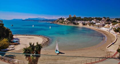 El Portet - maison de vacances en bord de mer avec piscine privée à Moraira