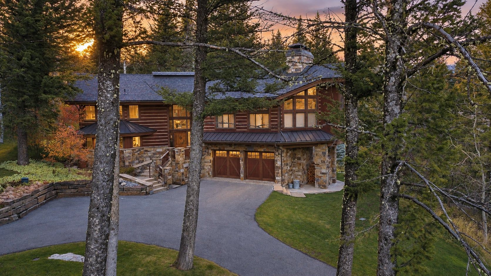 Sundance Ski Lodge on Esther Way