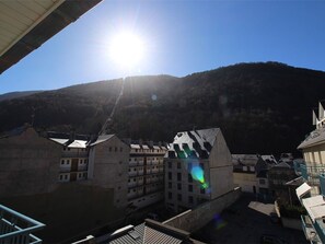 Vue depuis lâhĂ©bergement