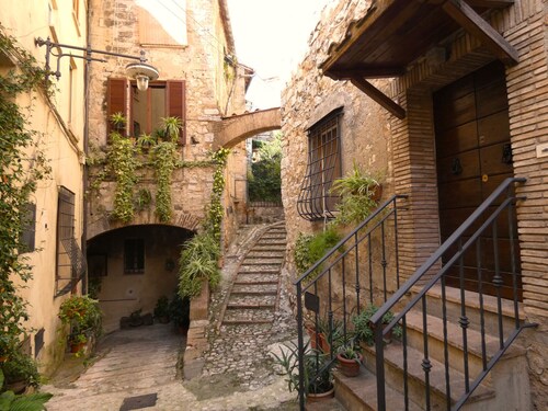 Scappo in Umbria, nel Vicolo