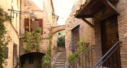 Scappo in Umbria, nel Vicolo