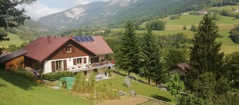 Gîte de La Poivrière - Location Meublée Dans les Monts Jura