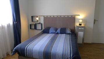 1 chambre, fer et planche Ă repasser, Wi-Fi