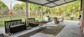 Hidden Gem Budget Beach Studio / High-Speed Wifi