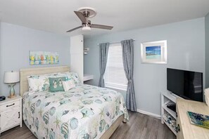 1 chambre, fer et planche à repasser, Wi-Fi, draps fournis