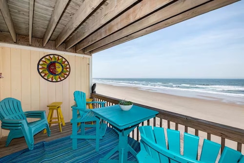 Spectacular oceanfront w/pool - “Bella Mare”