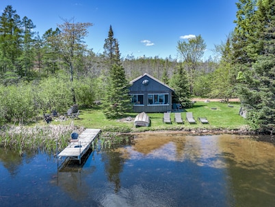 Rustic Cabin Steps From The Water On Star Lake