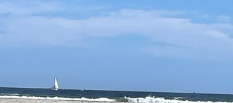 Two bedroom villa near Morey's Pier & Wildwood Boardwalk