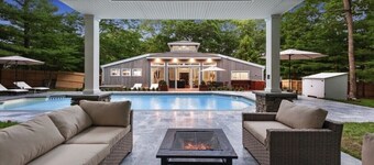 PRIVATE POOL ~ PERFECT HAMPTONS GETAWAY ~ WBH