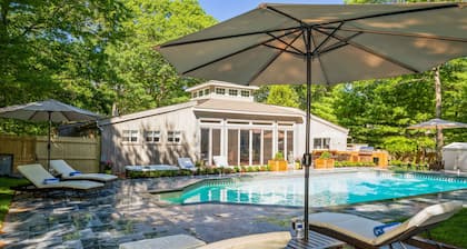 PRIVATE POOL ~ PERFECT HAMPTONS GETAWAY ~ WBH