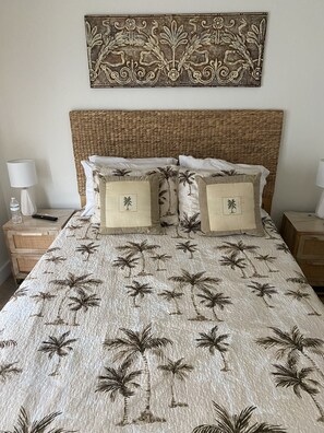 2 makuuhuonetta, silitysrauta/-lauta, ilmainen Wi-Fi, vuodevaatteet