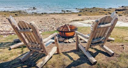 Beachfront Breezes 20 Steps To Water w/ Beach Firepit & Grill Near Acadia