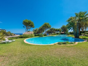 Pool - Apartment in Jardin del Rey with pool and beach 100m away (Portocolom)