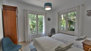 5 chambres, fer et planche Ă repasser, lit parapluie, Wi-Fi gratuit