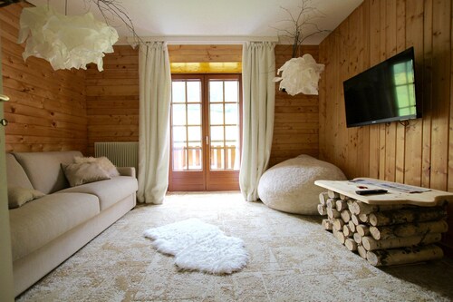 Gite sleeps 16 - Holidays/Seminars/WE