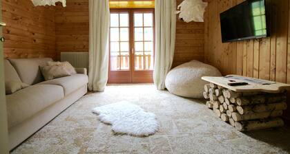 Gite sleeps 16 - Holidays/Seminars/WE