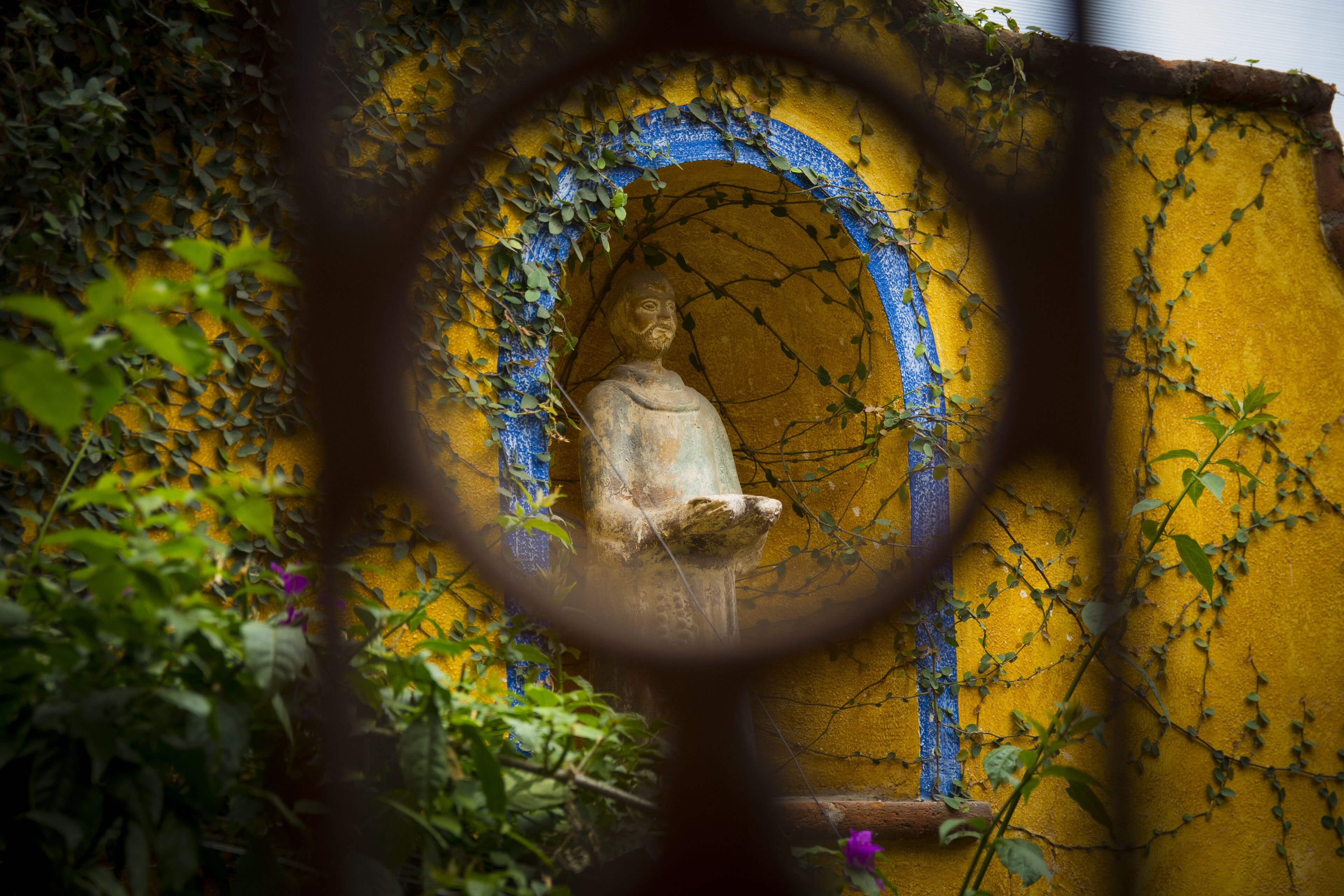 32-inch tv with cable channels