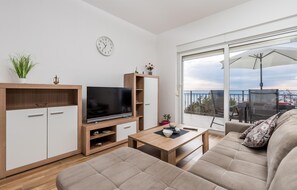 TV - Awesome apartment in Bregi with house sea view (Bregi)
