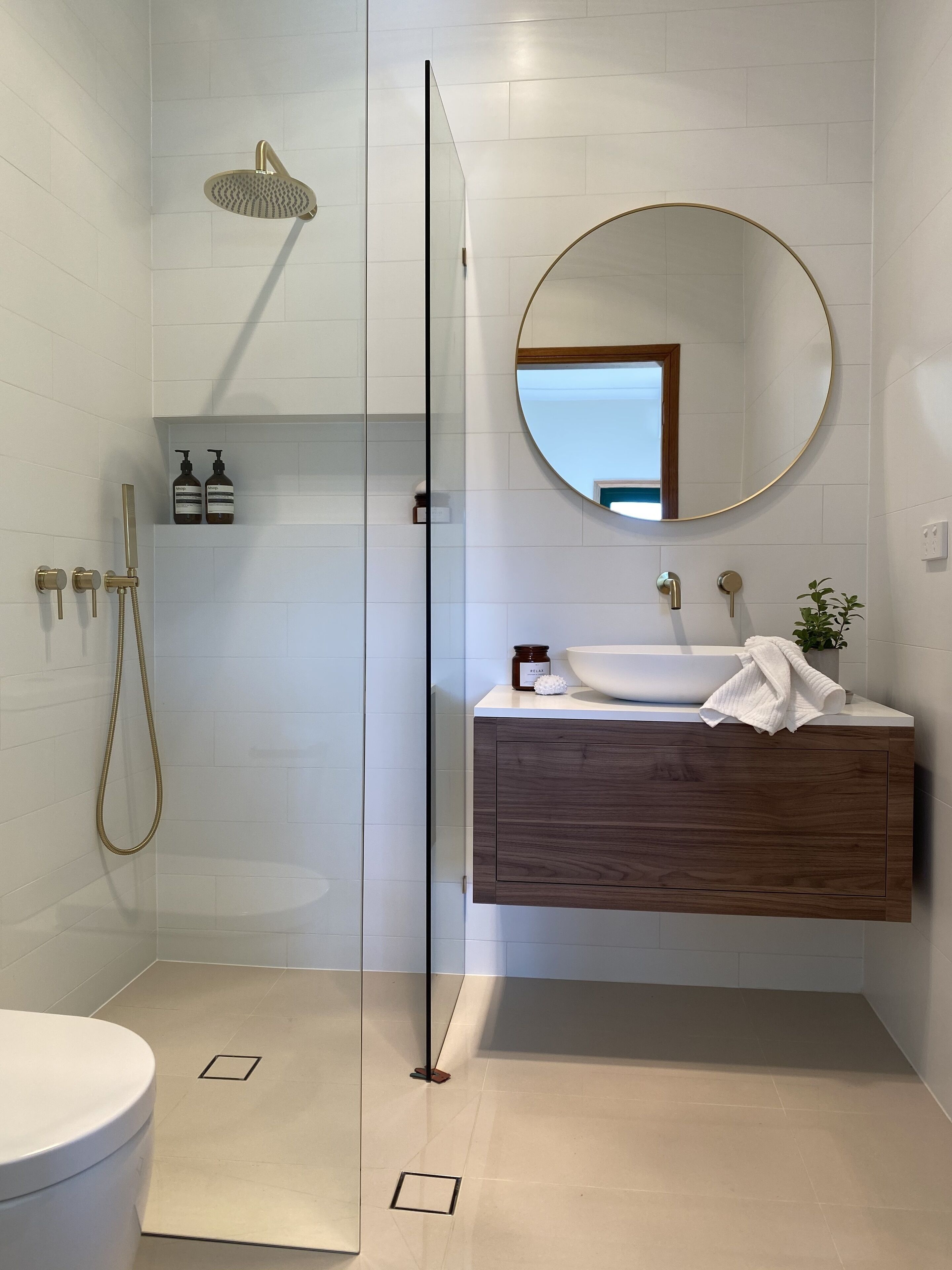 Resort style home set among boutique vineyards.   — image 19