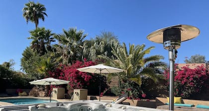 2 Master Bedrooms, Luxury beds, Pool & Hot Tub, Large TVs, Surround Sound