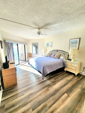 2 habitaciones, escritorio, tabla de planchar con plancha y wifi gratis 