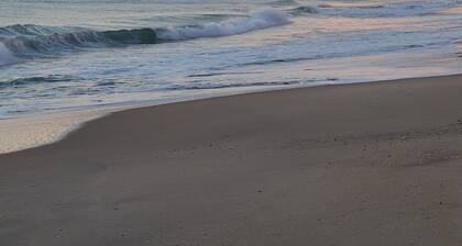 Shore Beats Work! (2040 Sq ft)