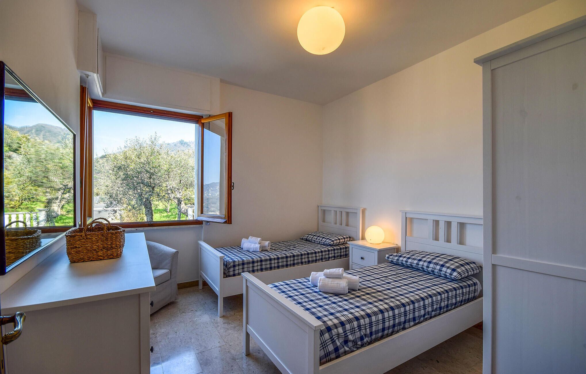 3 camere, culla da viaggio, Wi-Fi gratuito