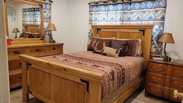 2 bedrooms, in-room safe, iron/ironing board, WiFi
