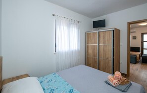 2 quartos, Wi-Fi de cortesia, roupa de cama