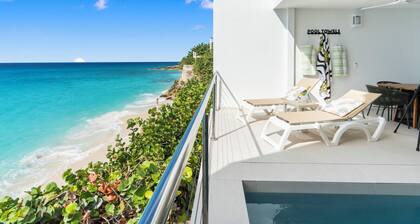 NEW STUNNING VILLA, VILLA SONRISA, BEACHFRONT_OCEAN VIEW