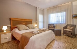 8 chambres, Wi-Fi gratuit, draps fournis