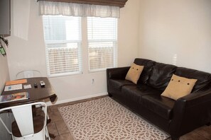 Smart TV - Red Rock Cabin #10 (Moab)