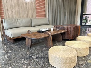 Lobby sitting area - Happy Casa Resorts (Jinhu)