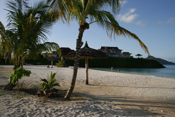 Plage à proximité, serviettes de plage