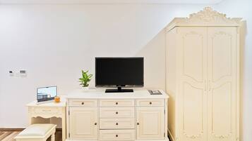 Superior Twin Room | View from room