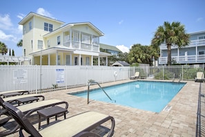 Pool - Sandcastles by the Sea 402 - 30A, Community Pool, Steps to the Beach! (Blue Mountain Beach)