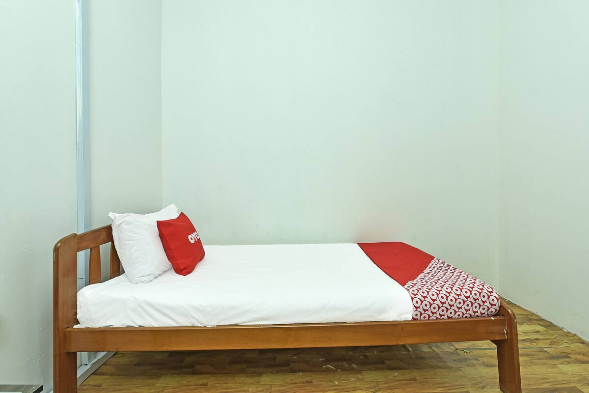 Kamar Single | Wi-Fi gratis dan seprai linen