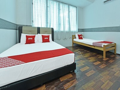 SPOT ON 90181 Cz Classic Hotel