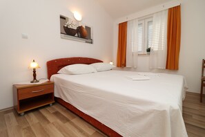 Studio (Standard Studio apartment)